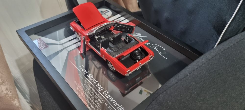 Tablou 3D Machete Auto 1:18