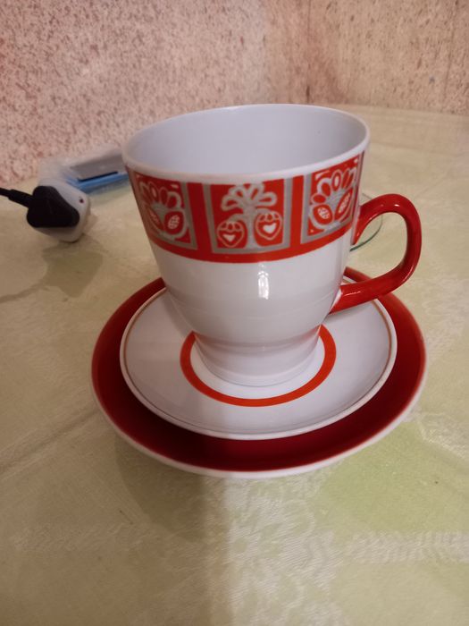 Чашки с блюдцами СССР.