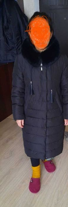 Зимние куртки и кардиган по 8000тенге, состояние отличное