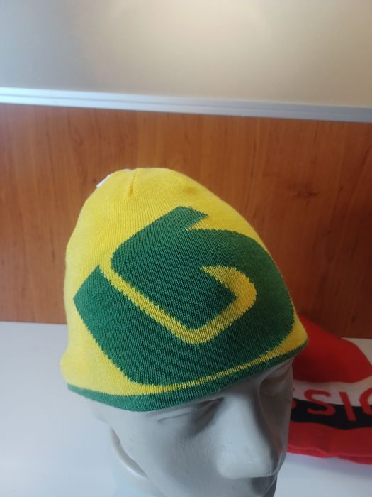 Rossignol Burton двулицева ски сноуборд шапка