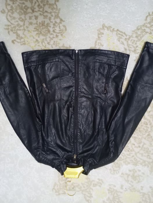 Кожаная куртка размер 50