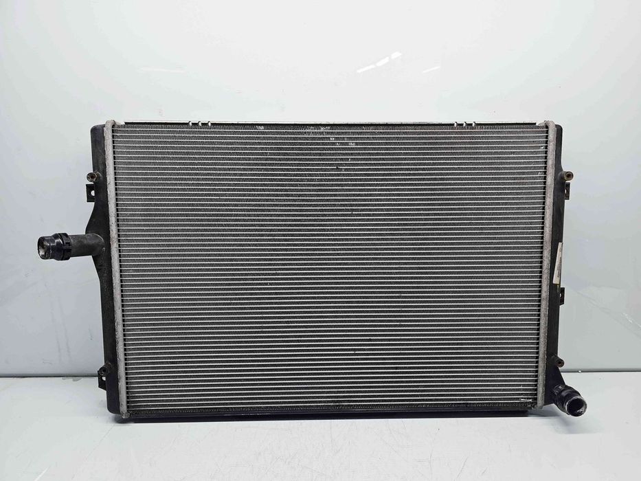 Radiator apa  Skoda Octavia 2 (1Z3) [Fabr 2004-2013] 1K0121251DD 1.6 T