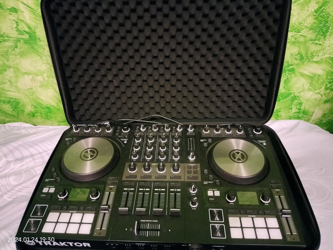 Vand  Traktor S4 MK3