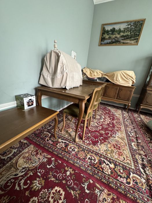 Югославия. Буфет,комод, стол, стулья, журнальный столик.