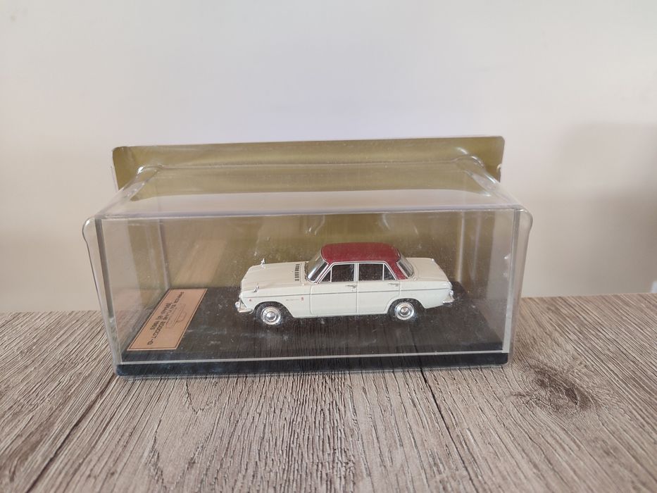 Prince Skyline 2000GT-8 Model Macheta Auto 1/43
