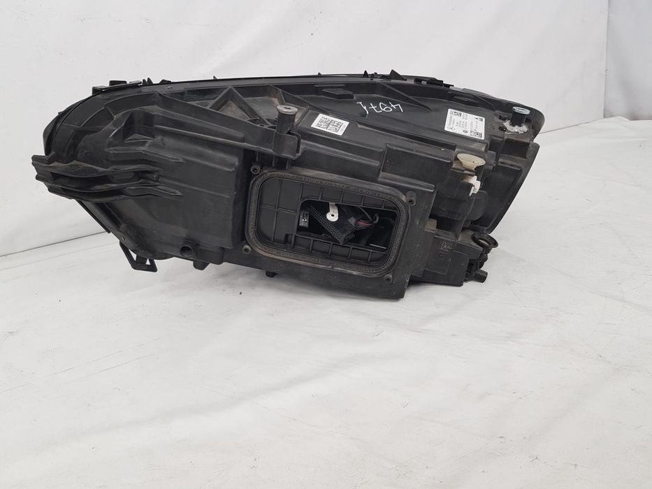 Far dreapta full led Mercedes CLA dupa 2019