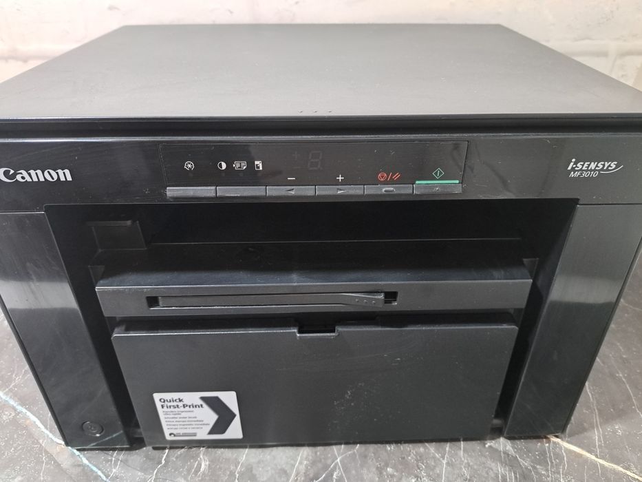 Продам МФУ принтер 3в1  Canon I-sensys MF3010  (идеал)