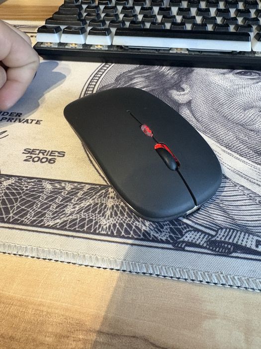 Перфектна безжична мишка (Bluethooth/флашка)