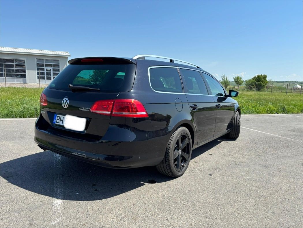Vând Volkswagen Passat B7 Variant