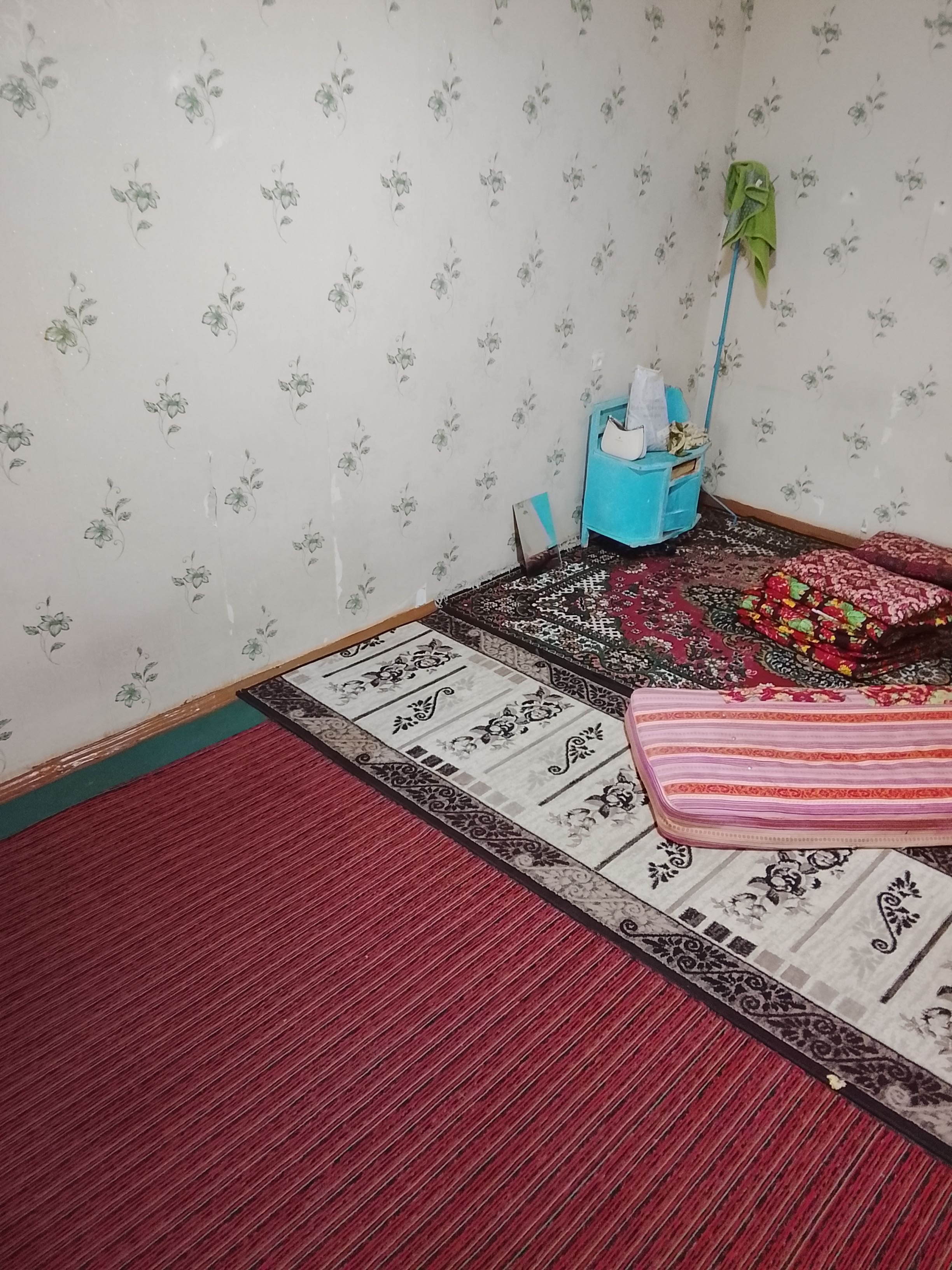 2 xonali kv 14 Ped Unvirsitet yonida