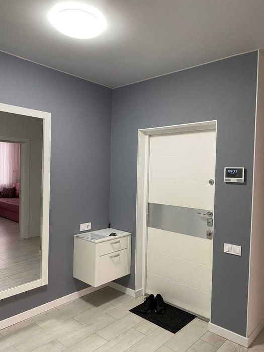 Дава се под наем Двустаен апартамент в София, Дружба 2 - 67 кв.м за 663 € - Снимка #2