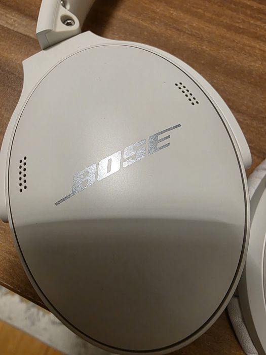 Casti cu anulare zgomot Bose QuietComfort White Smoke