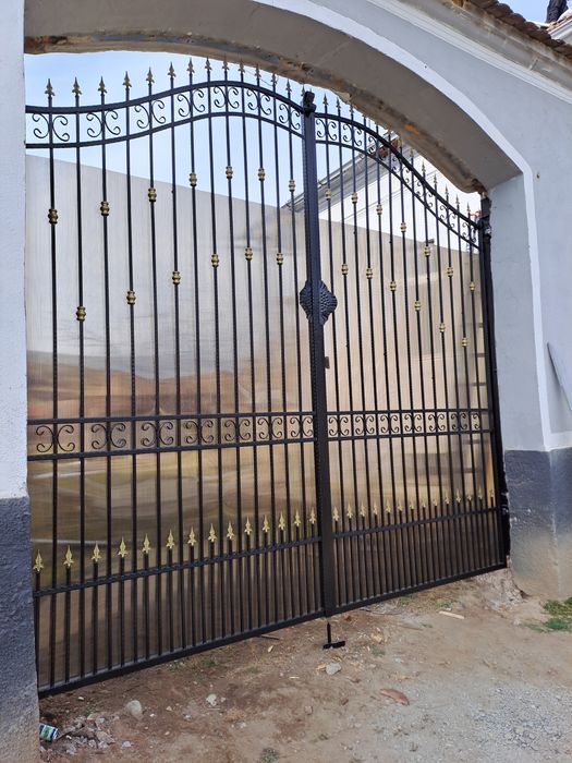 Garduri din fier forjat.