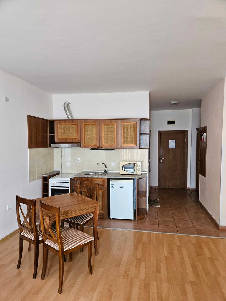 Продава се Двустаен апартамент в Свети Влас - 80 кв.м за 1000 €/кв.м - Снимка #12