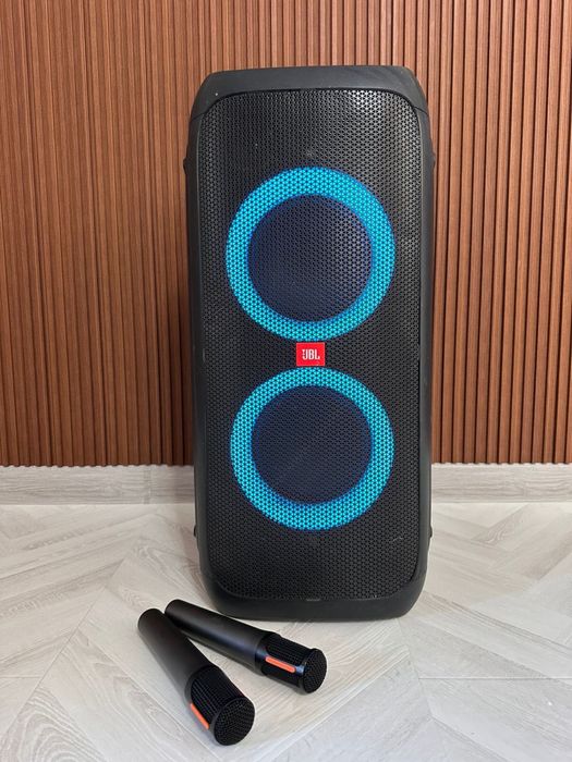 Продам колонку JBL и микрофоны