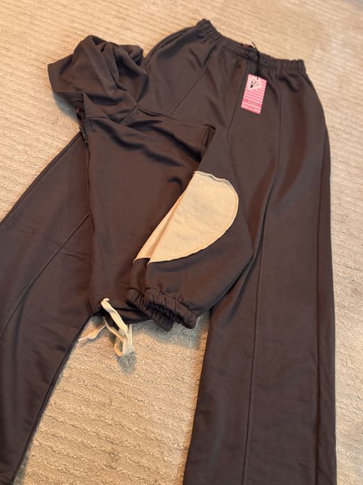 Топъл и мек дамски спортен комплект