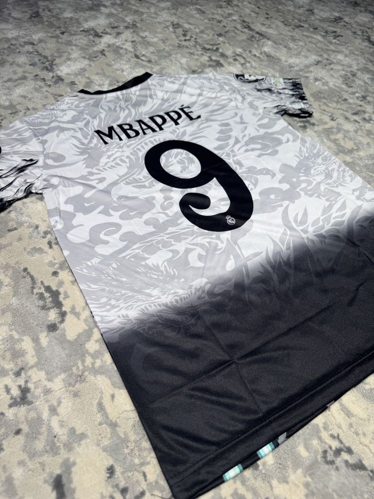 Tricou fotbal Real Madrid - Mbappe dragon (special edition)