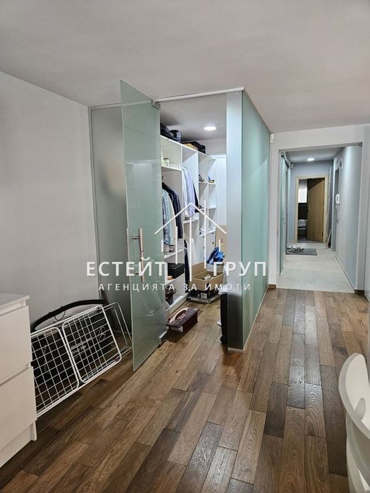 Продава се Двустаен апартамент в Варна, Център - 95 кв.м за 2053 €/кв.м - Снимка #5