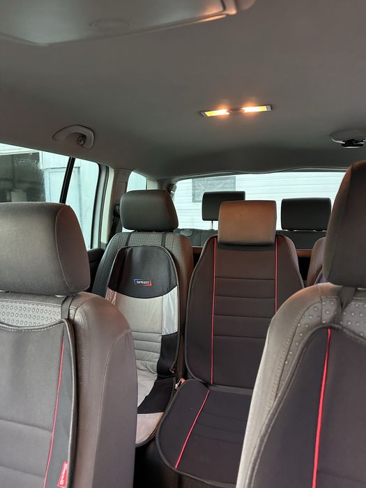 Volkswagen Touran 2004 1.9 TDI 7 locuri