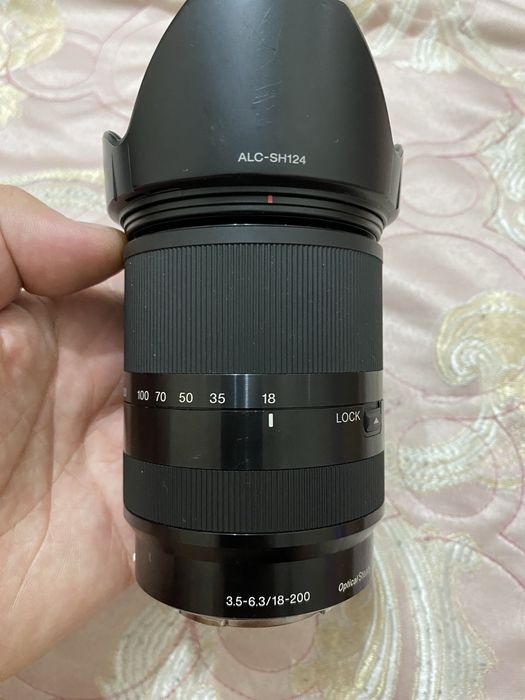 Sony 18-200mm f3.5-5.6