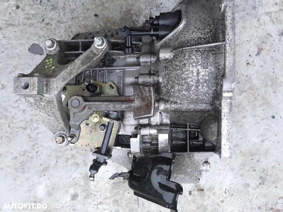 Cutie Viteze Ford C-Max 1.6TDCI 2003 - 2007