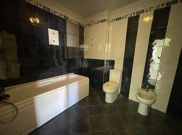 Дава се под наем Къща в Пловдив, Каменица 2 - 582 кв.м за 2500 € - Снимка #5