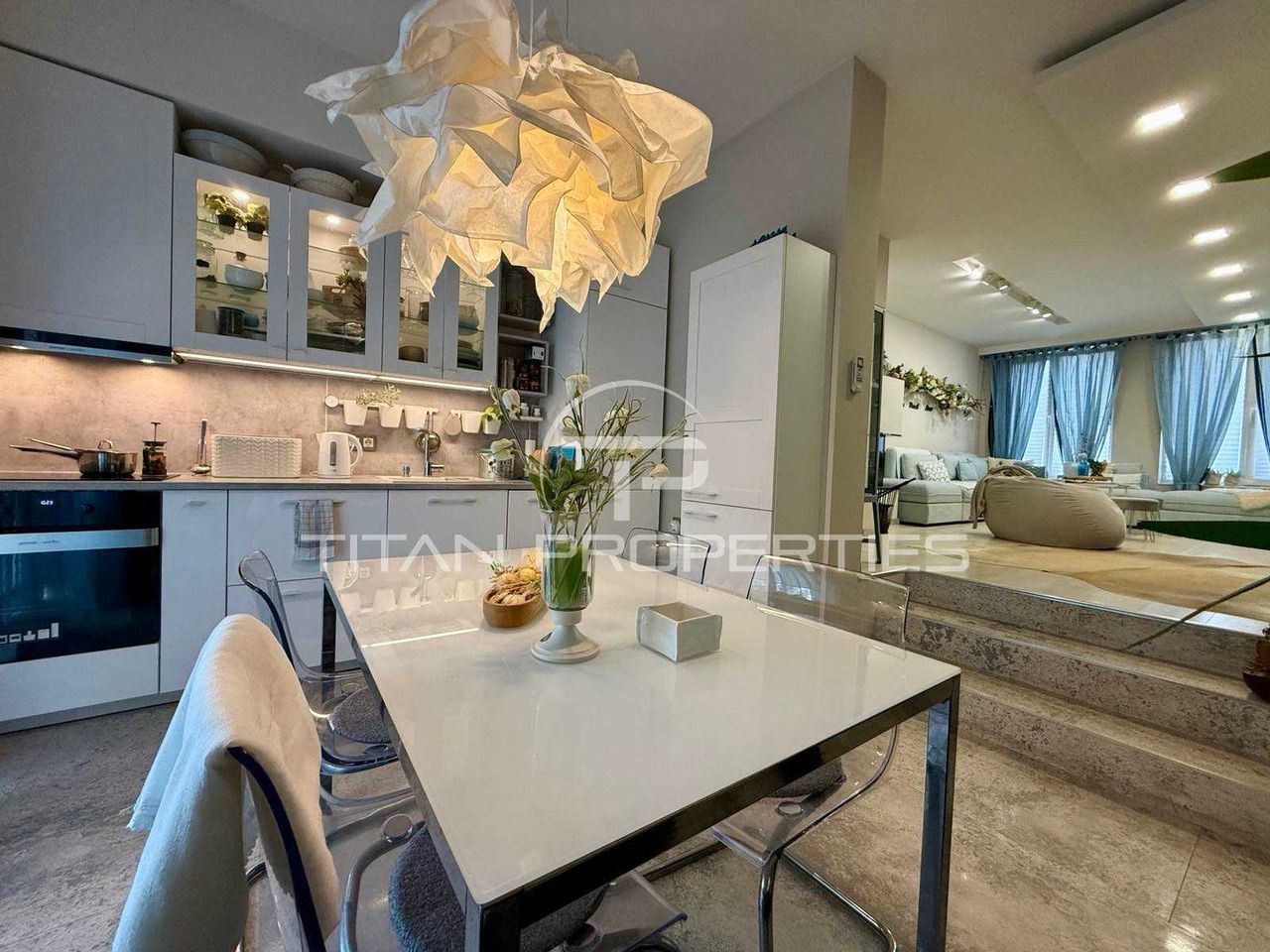 Продава се Къща в Пловдив, Беломорски - 146 кв.м за 1747 €/кв.м - Снимка #1