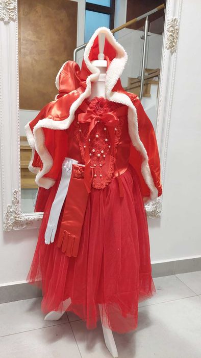 Rochita Fusta rosie TUTU Craciunita Brad Bradut Scufita Rosie serbare