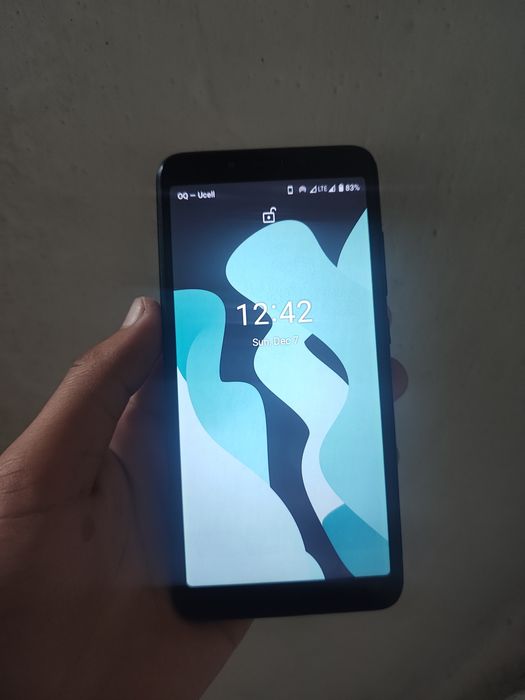 Redmi 6a sotiladi.