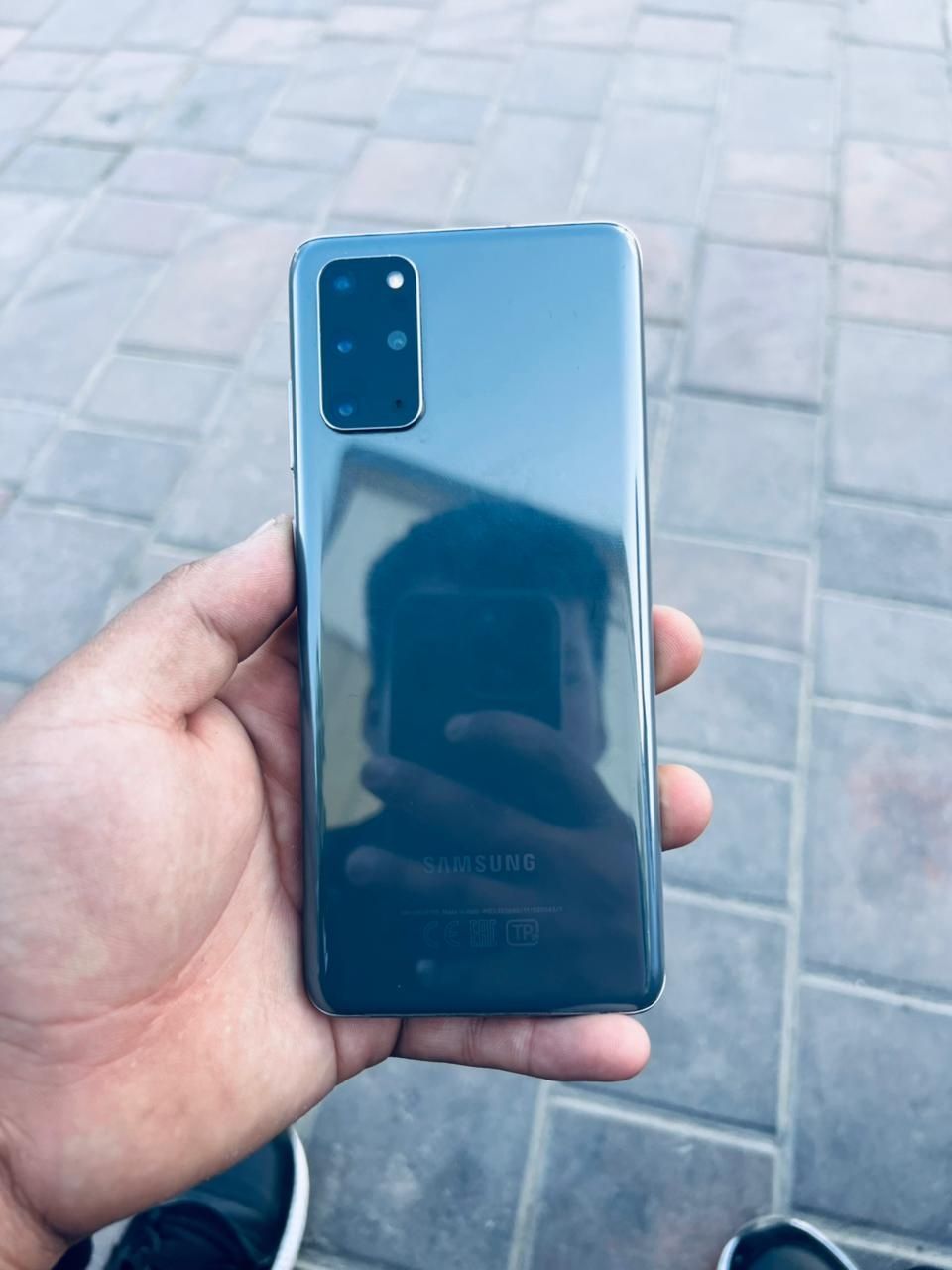 Samsung s20 plus 128/8