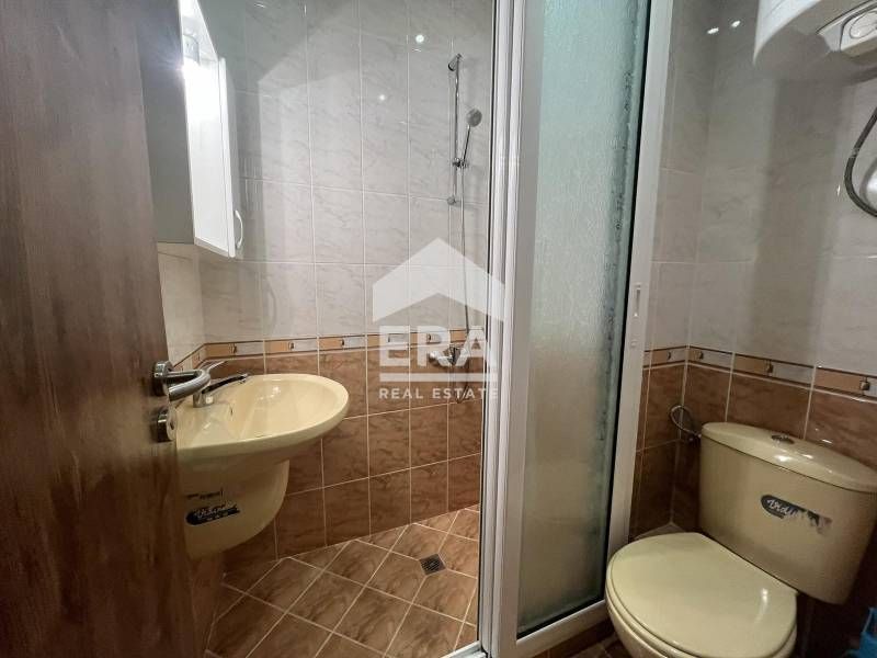 Дава се под наем Двустаен апартамент в Варна, Окръжна болница - 56 кв.м за 500 € - Снимка #6