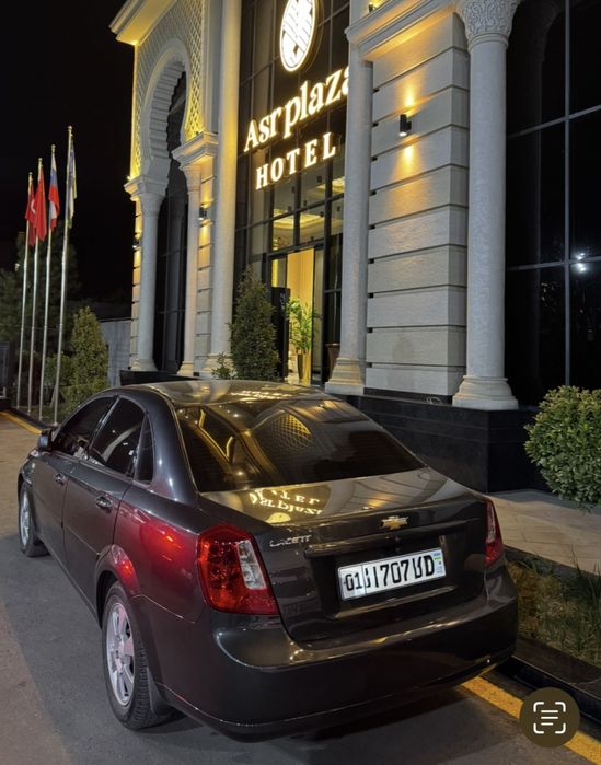 Lacetti jentra 3-позиция AT 2020 год, краска родная
