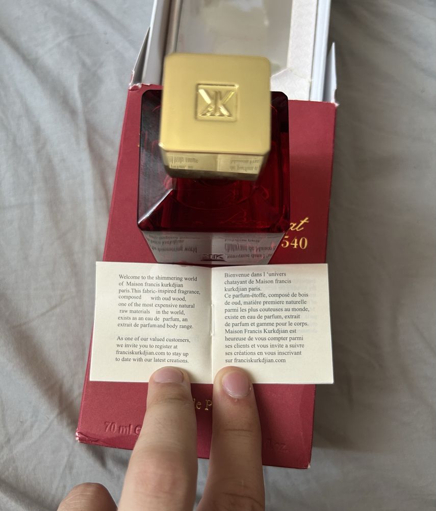 100 lei doar azi! l Baccarat Rouge 540 70ml Cutie Defecta