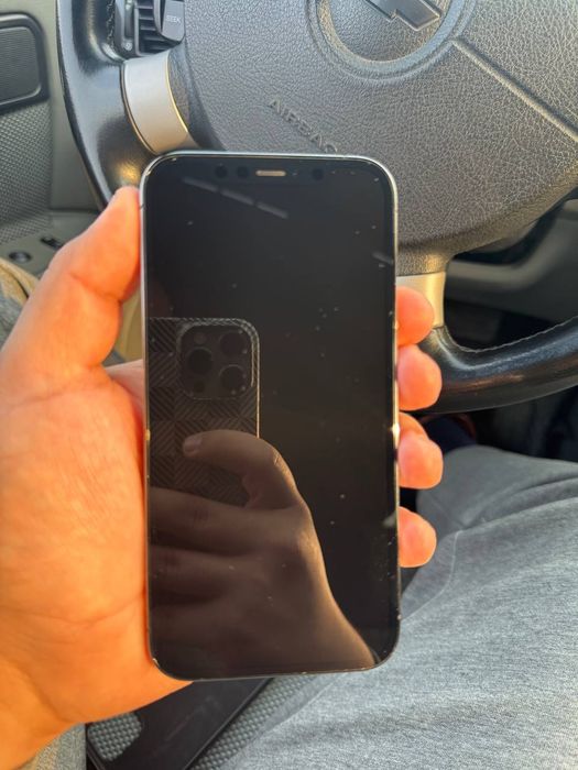 Iphone 12 pro..Iphone