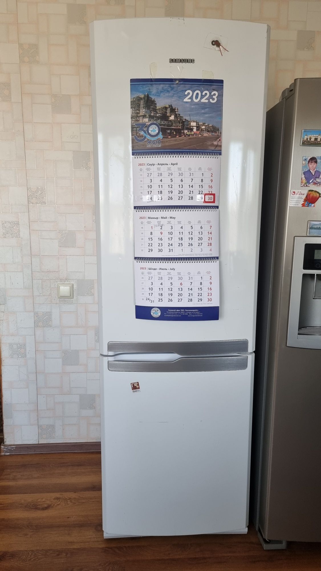 Продаётся холодильник Samsung  б/у в хорошем состоянии