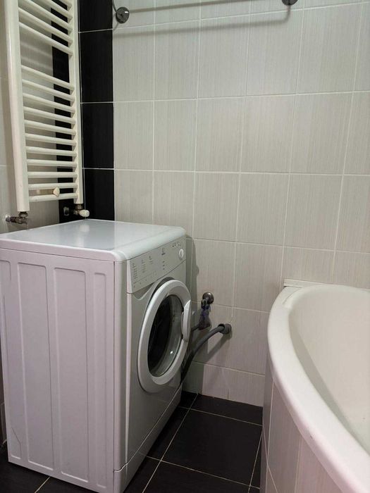 Garsoniera de inchiriat zona Militari Residence