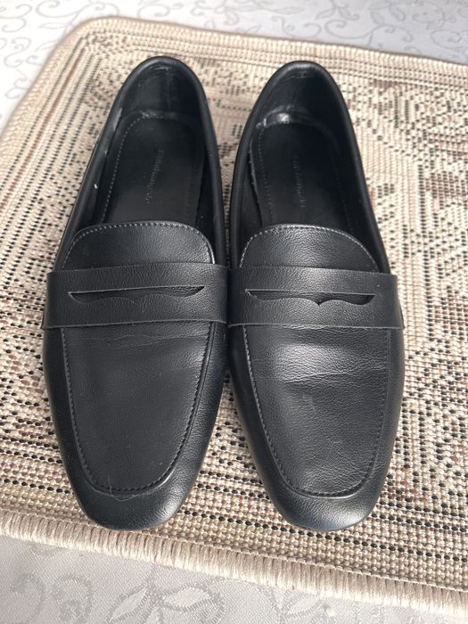 Обувь женская в отличном состоянии. 37 размер.