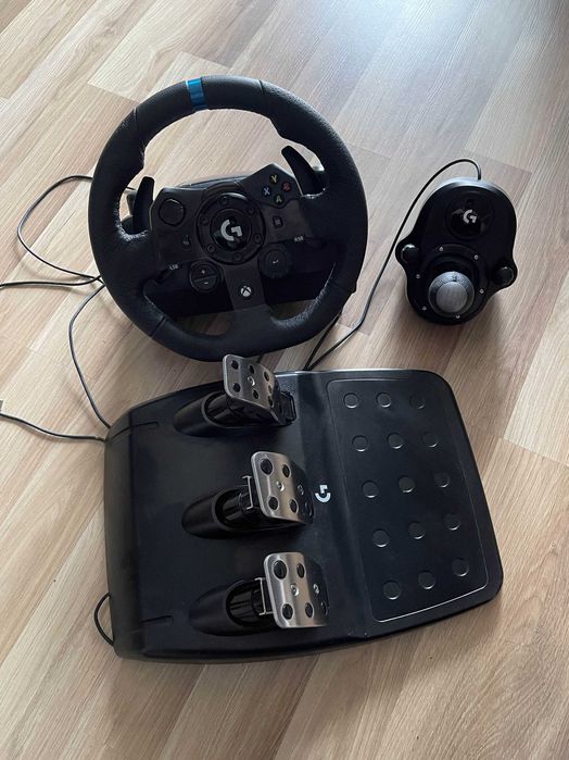 Volan Gaming Logitech G923 cu Schimbator Logitech - PC / Xbox