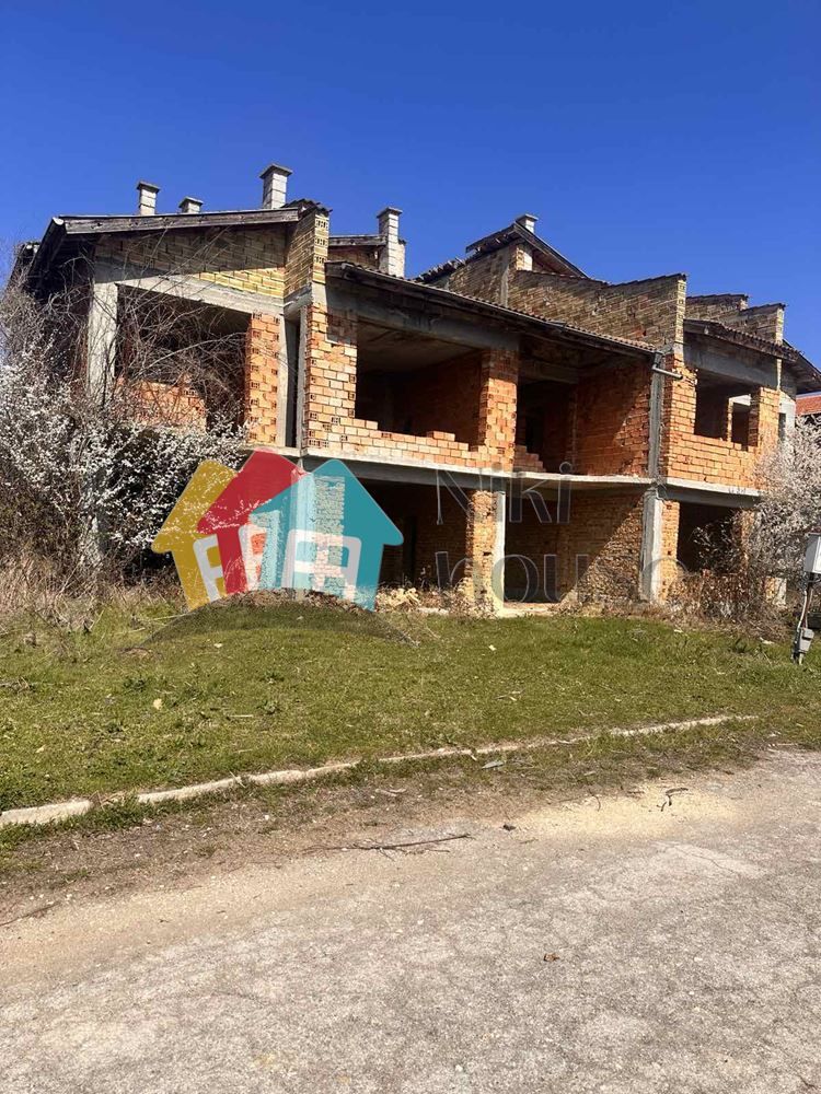 Продава се Къща в с. Шкорпиловци, Област Варна - 346 кв.м за 281 €/кв.м - Снимка #1