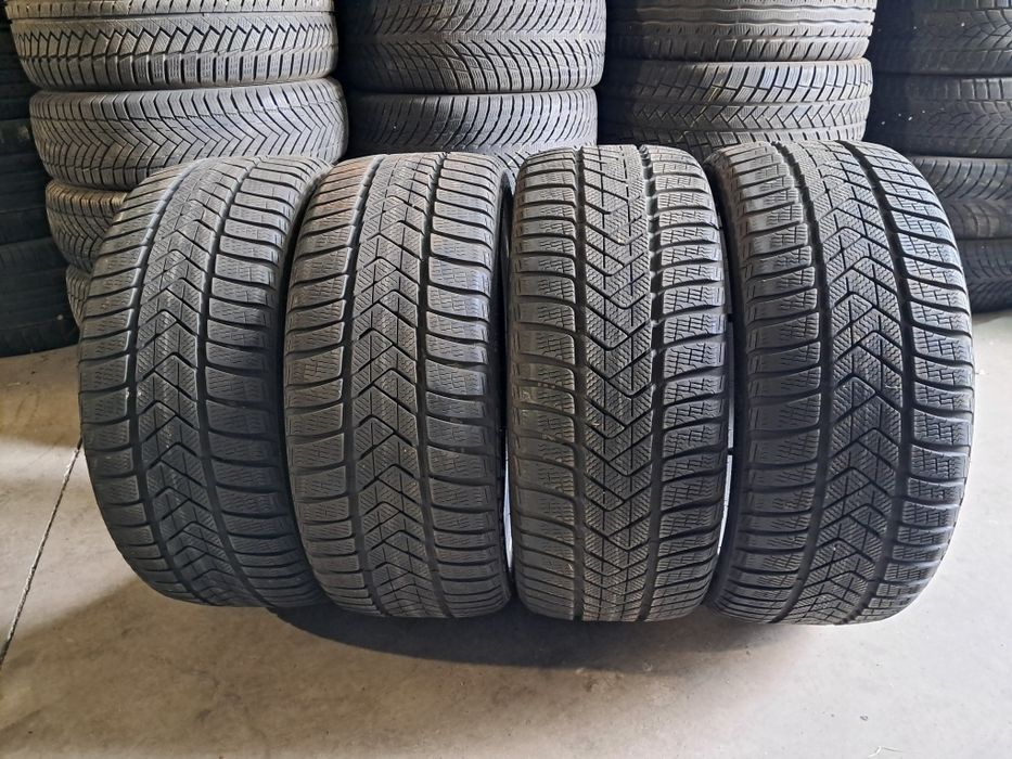 Anvelope second iarna 235 35 R20 Pirelli T0 Elect 6/7mm 2022