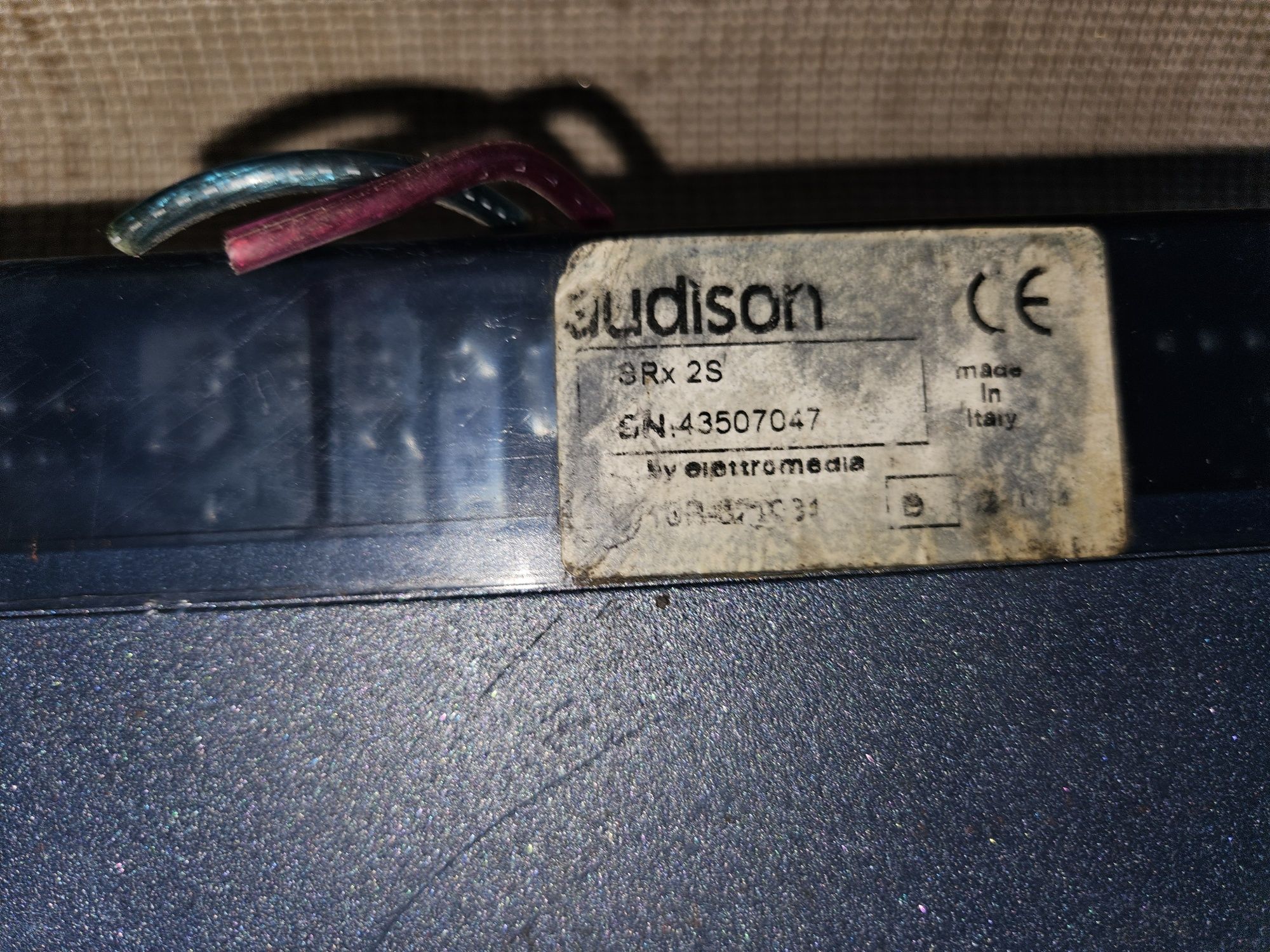 Vind Statie AUDIOSON SRX2  sau la schimb cu Televizor