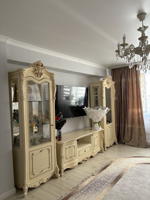 Продаются шикарные шкафы