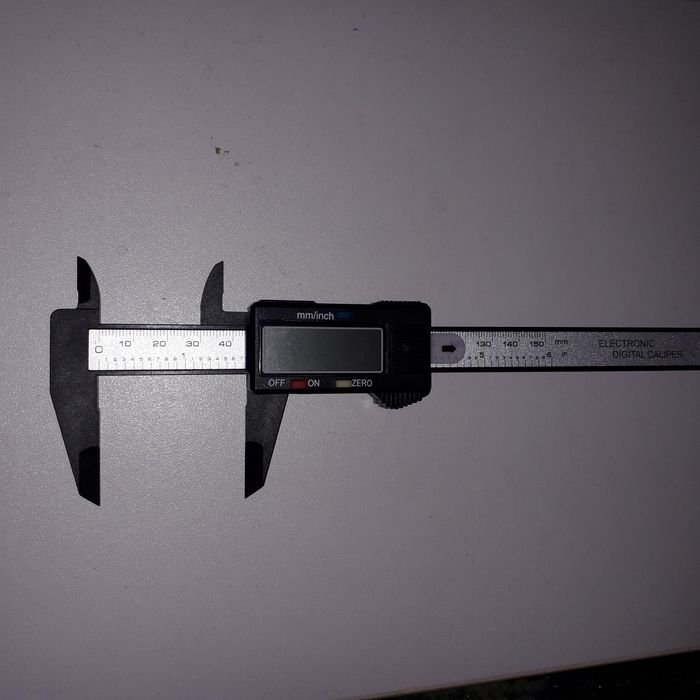 Продам  штангенциркуль