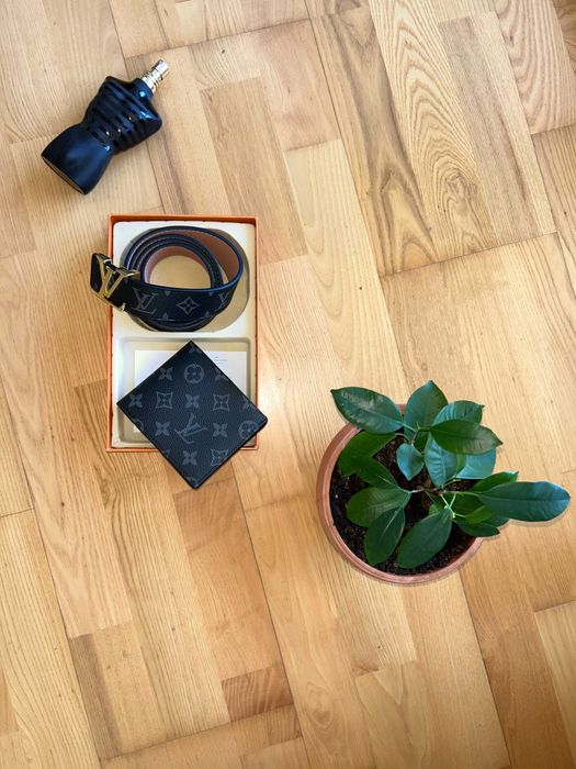 Set Curea & Portofel Louis Vuitton