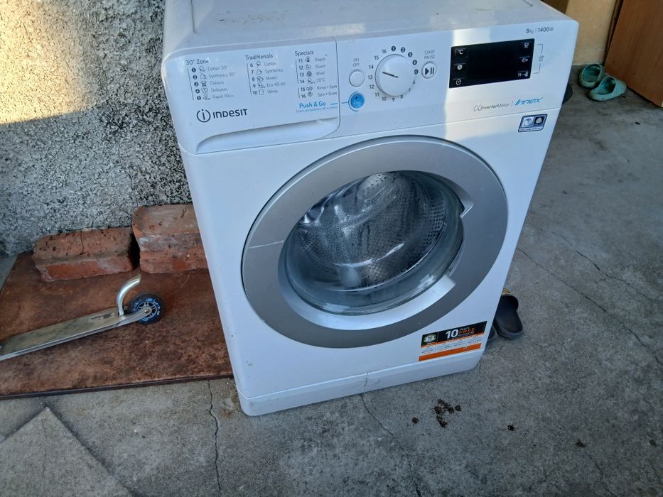 Продавам пералня