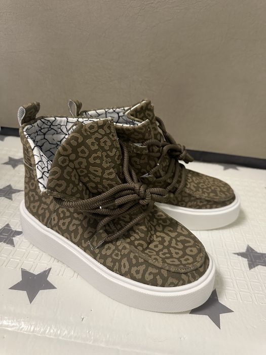 Дамски есенни боти