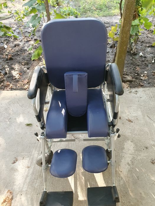 Căruț pt.persoane cu dizabilități
