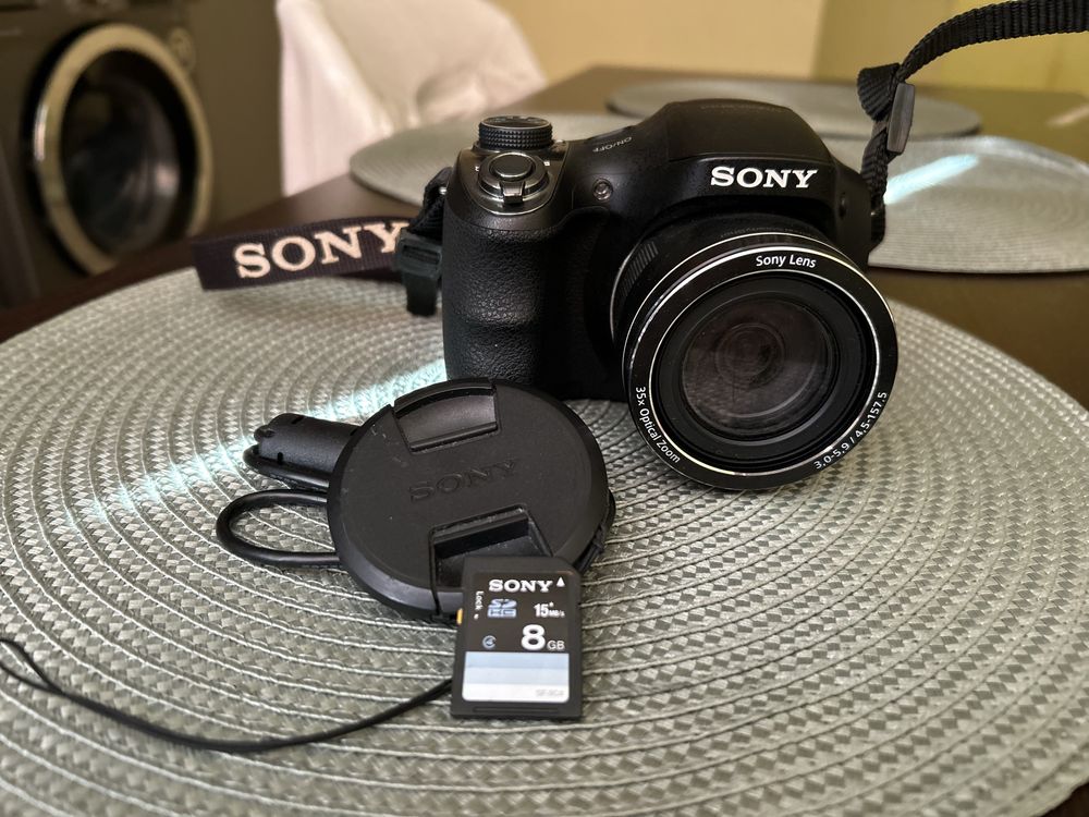 Фотоапарат SONY DSC H300