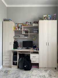 Детский мебель, кровать и шкаф, компьютерный столик