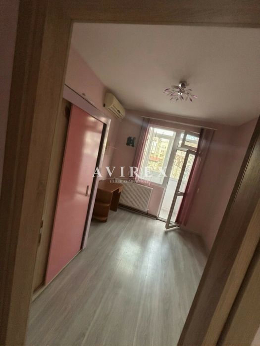 Дава се под наем Тристаен апартамент в Пловдив, Кючук Париж - 90 кв.м за 382.5 € - Снимка #8